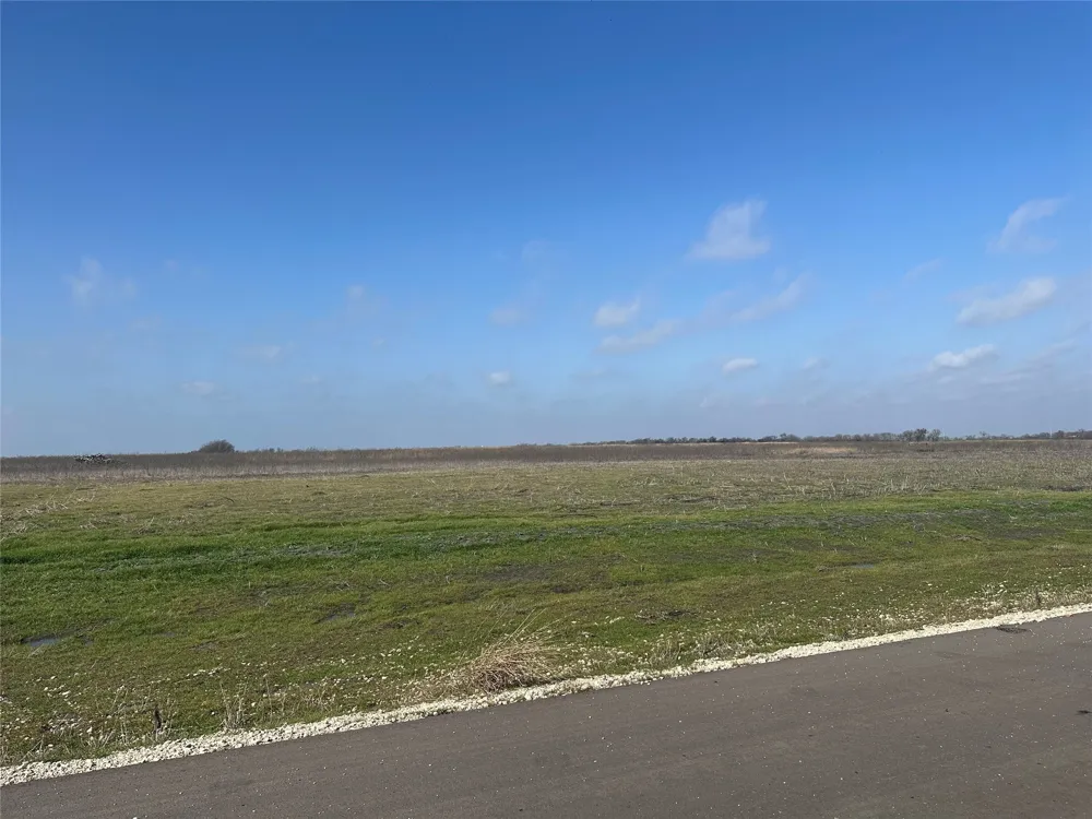 1383 Co Rd 2162 Caddo Mills, TX 75135