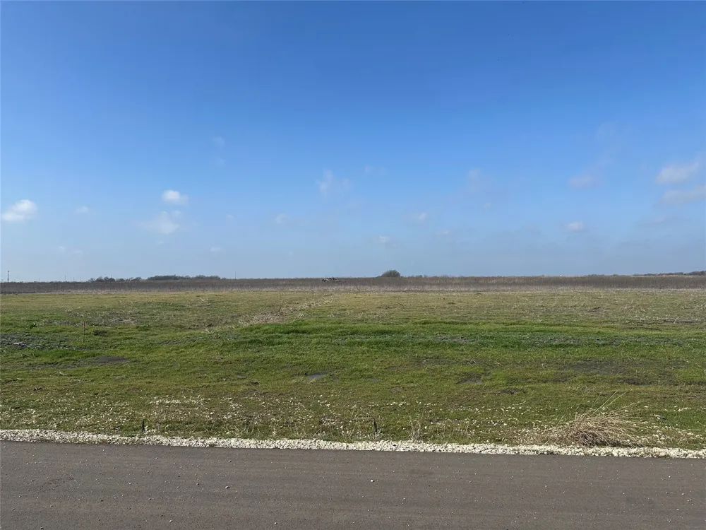 1383 Co Rd 2162 Caddo Mills, TX 75135