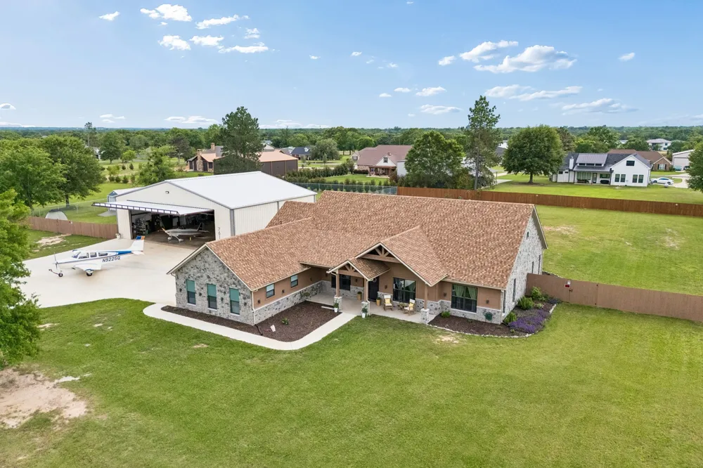 761 Private Road 7005 Edgewood, TX 75117