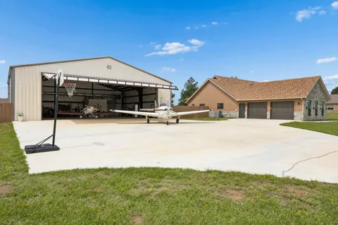 761 Private Road 7005