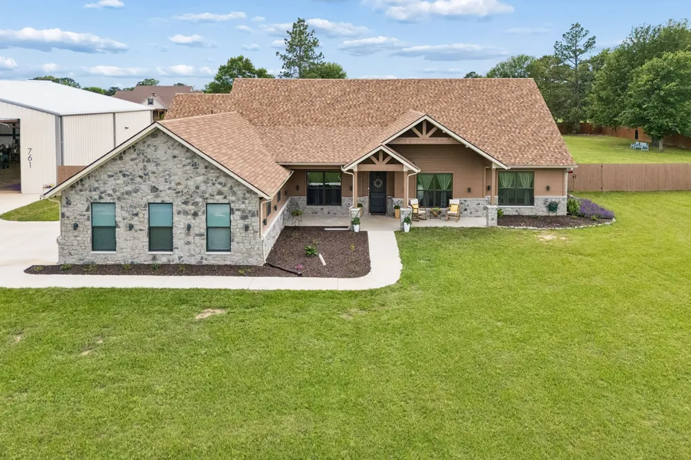 761 Private Road 7005 Edgewood, TX 75117