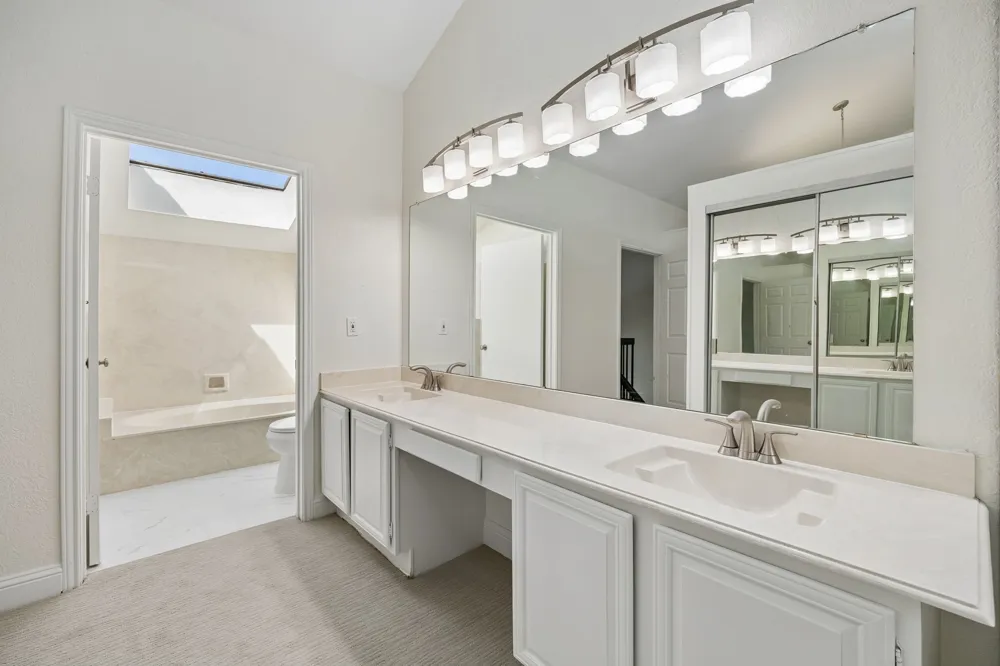 18040 Midway Road #218 Dallas, TX 75287