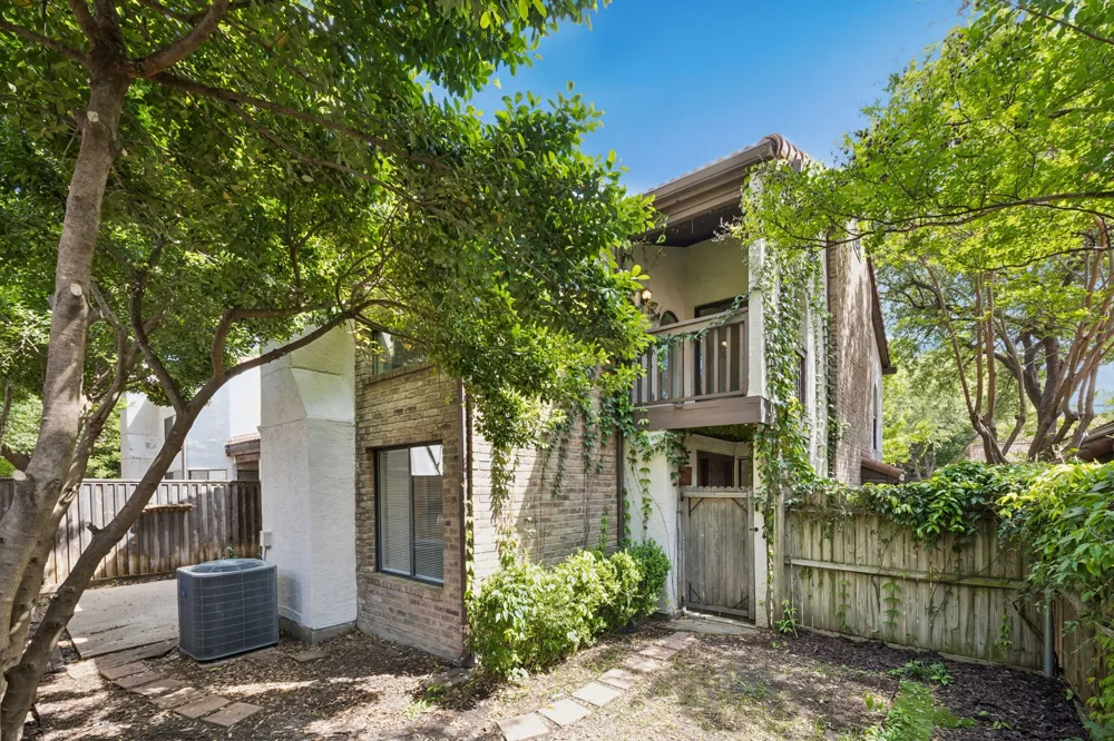 18040 Midway Road #218 Dallas, TX 75287
