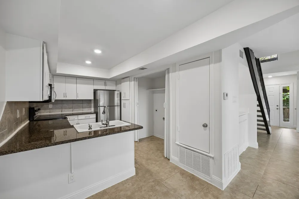 18040 Midway Road #218 Dallas, TX 75287