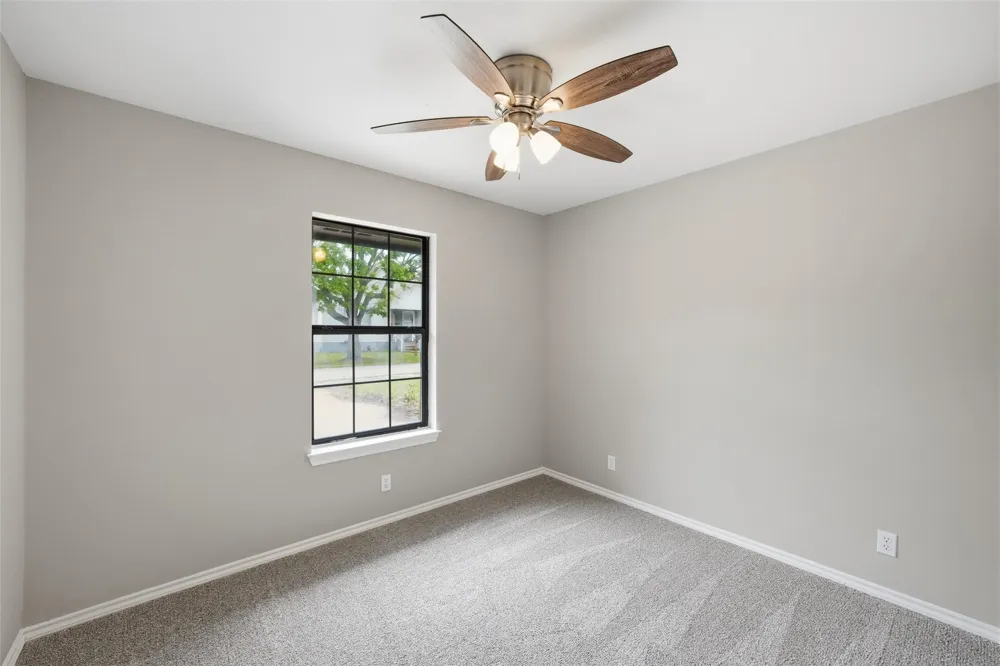 316 Elm Street Mart, TX 76664