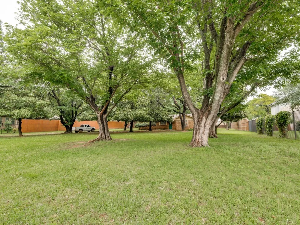 6805 Herbert Road Colleyville, TX 76034