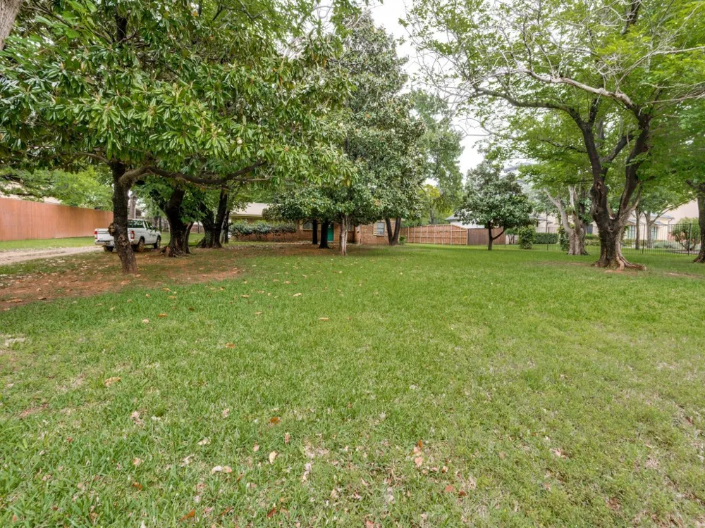 6805 Herbert Road Colleyville, TX 76034