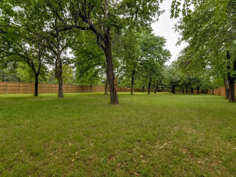 6805 Herbert Road Colleyville, TX 76034