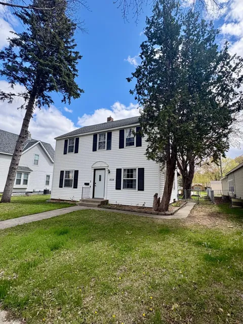 608 6th Street