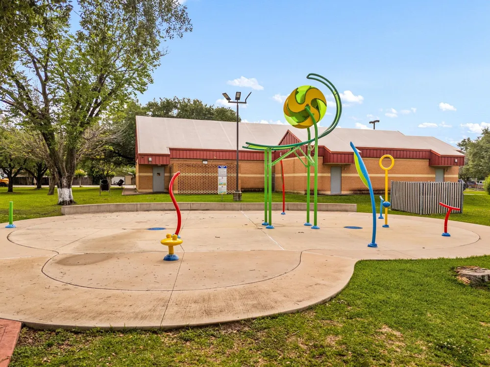 1707 6th Street Galena Park, TX 77547