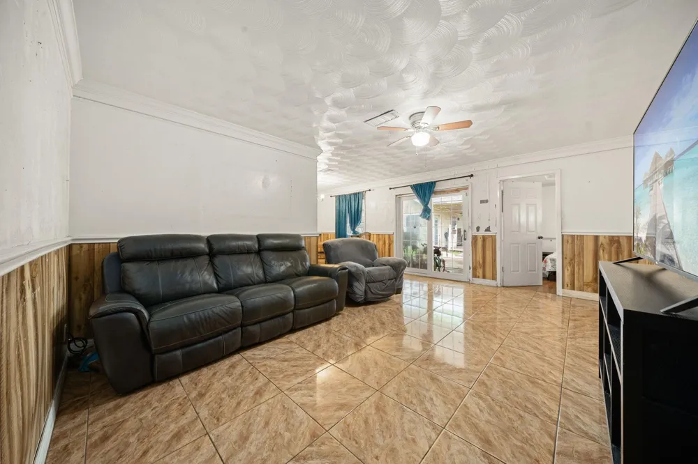 1707 6th Street Galena Park, TX 77547