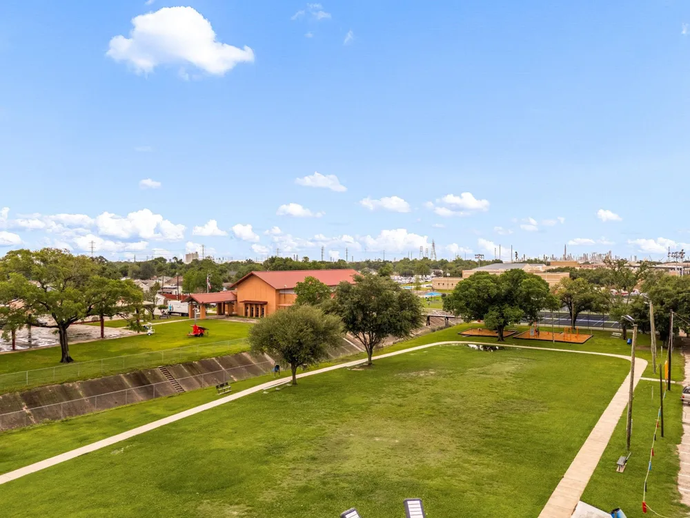 1707 6th Street Galena Park, TX 77547