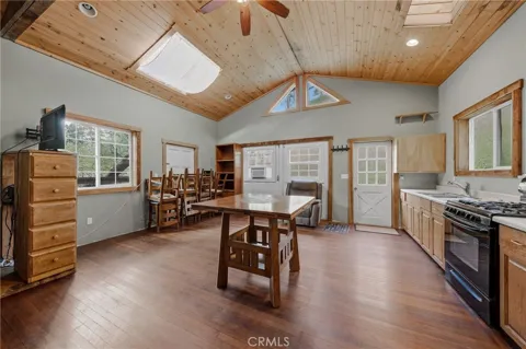 6400 Scotts Valley