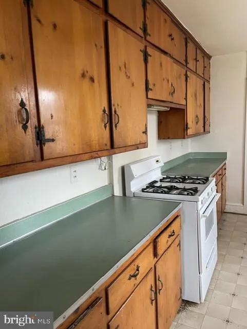 226 COMBS Warrenton, VA 20186