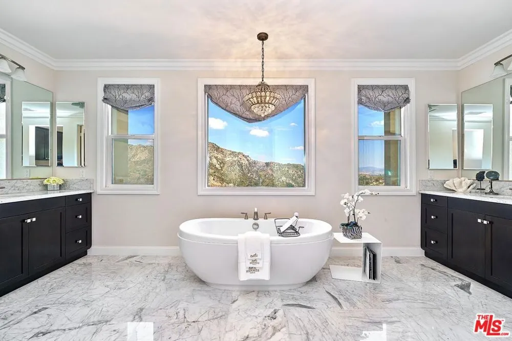 24950 Old Stone Way Stevenson Ranch, CA 91381