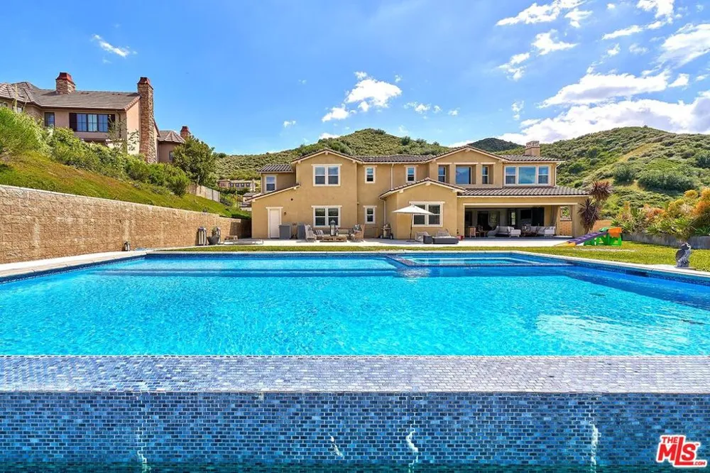 24950 Old Stone Way Stevenson Ranch, CA 91381