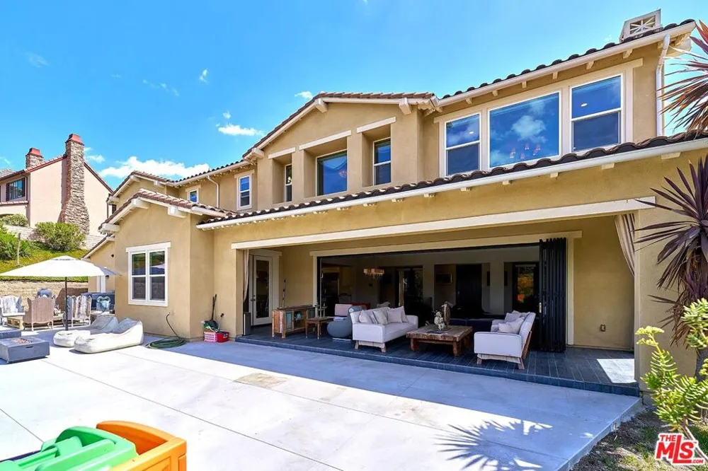 24950 Old Stone Way Stevenson Ranch, CA 91381