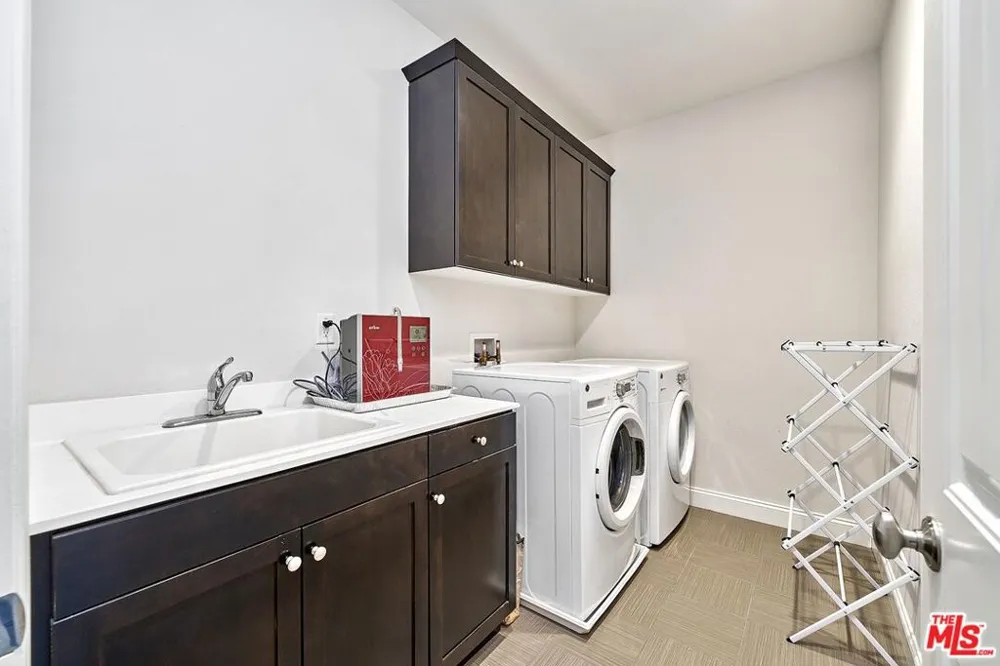 24950 Old Stone Way Stevenson Ranch, CA 91381