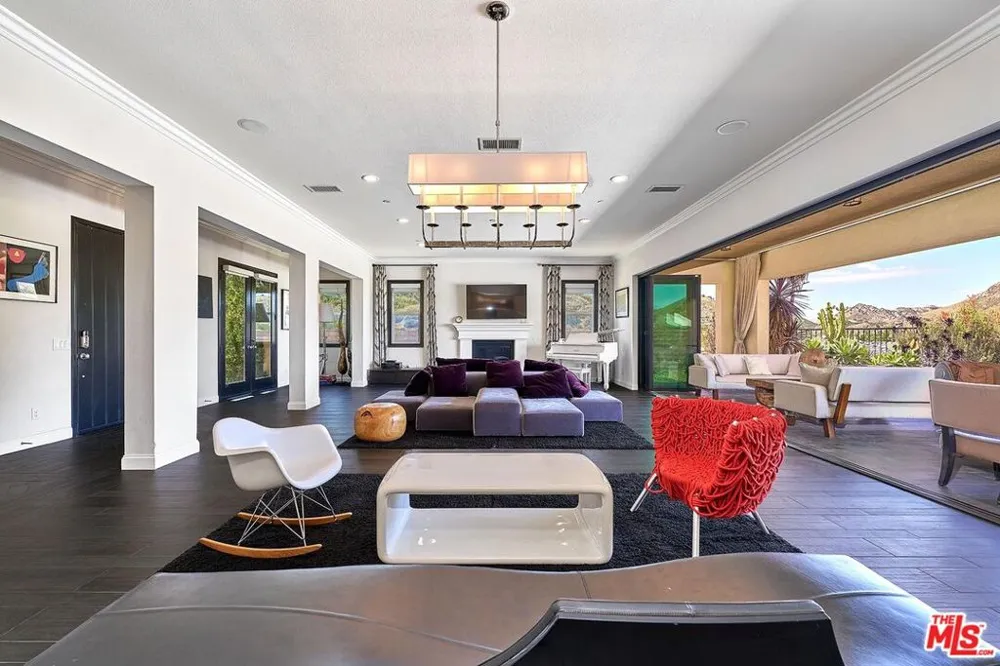 24950 Old Stone Way Stevenson Ranch, CA 91381