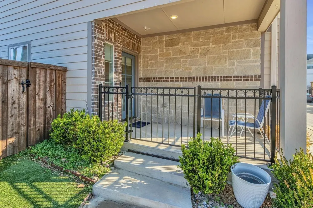 111 Sumac Street Lewisville, TX 75057