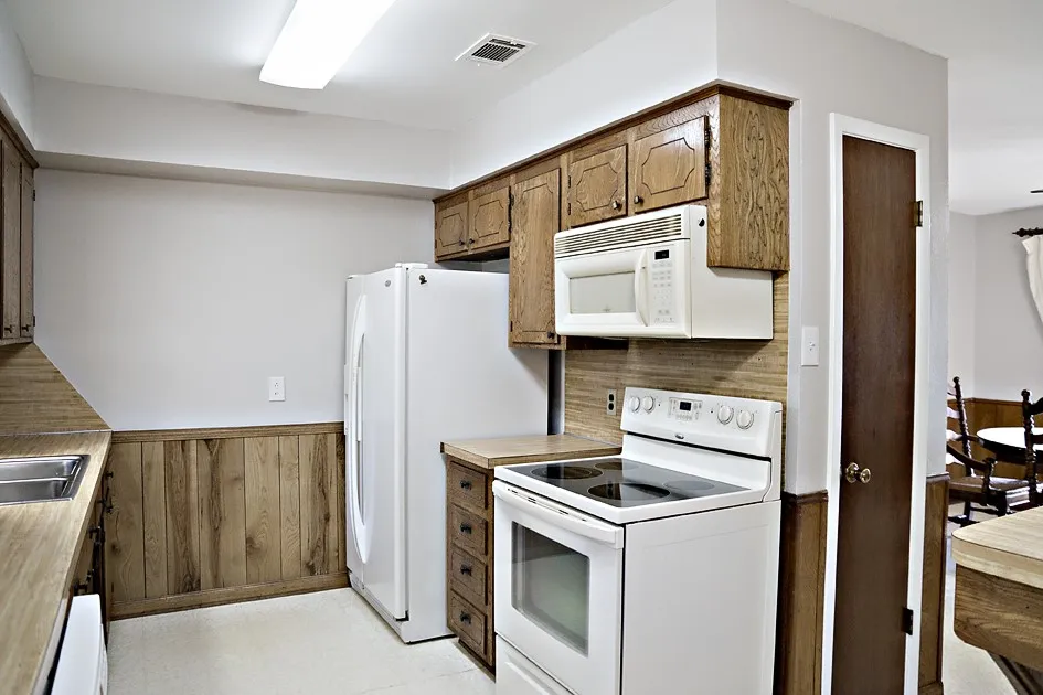 11133 St Hwy 19 Athens, TX 75752