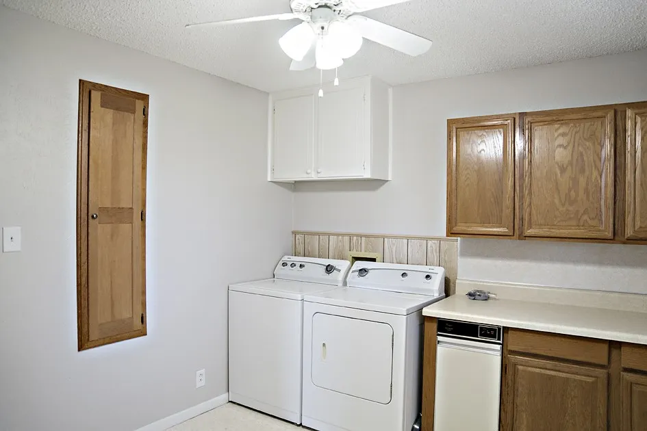 11133 St Hwy 19 Athens, TX 75752