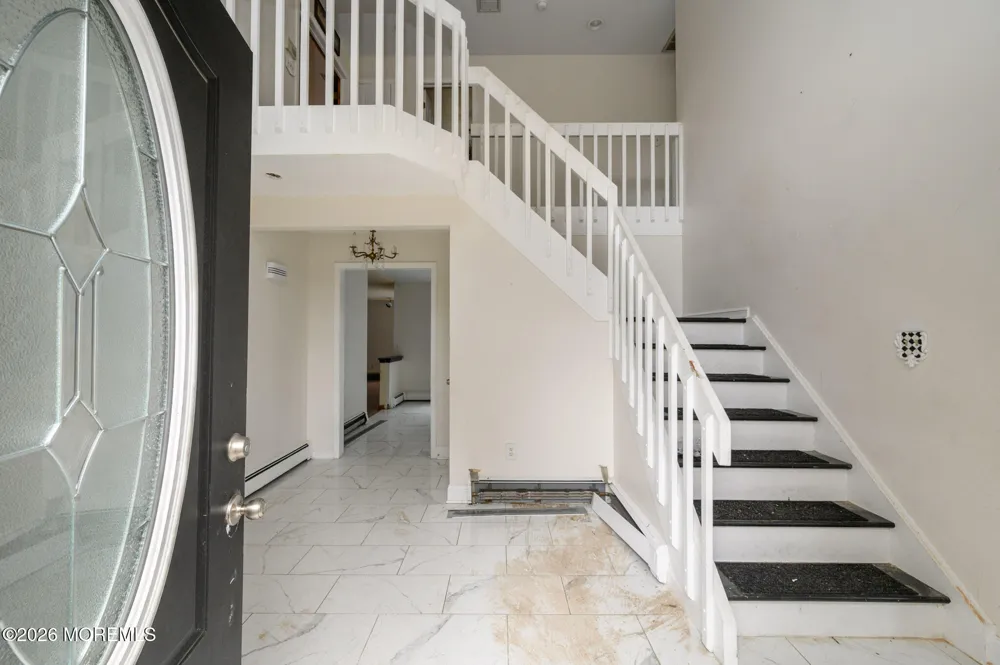 9 Southfork Drive Jackson, NJ 08527