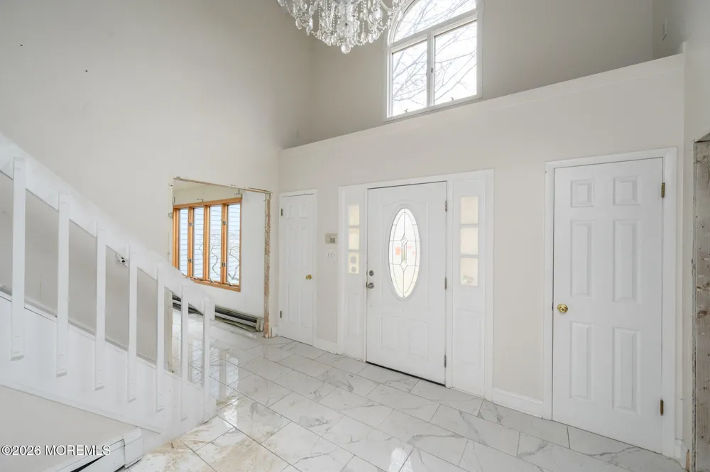 9 Southfork Drive Jackson, NJ 08527