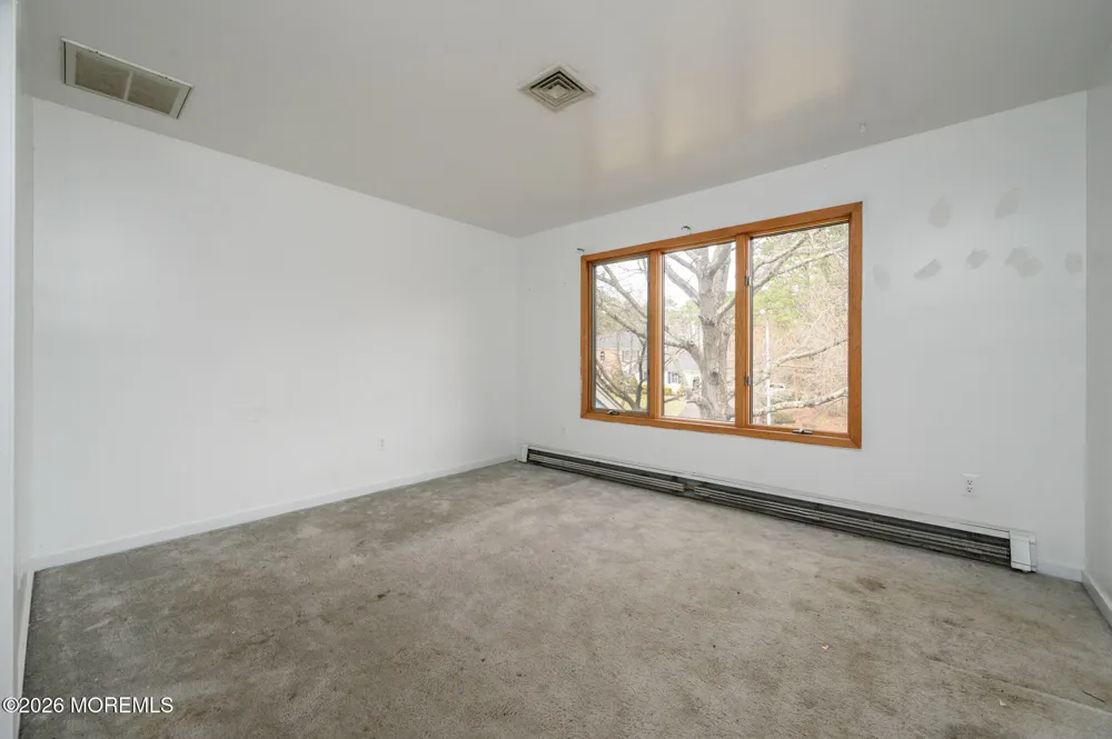 9 Southfork Drive Jackson, NJ 08527