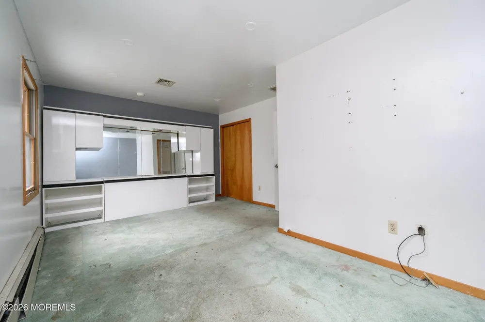 9 Southfork Drive Jackson, NJ 08527