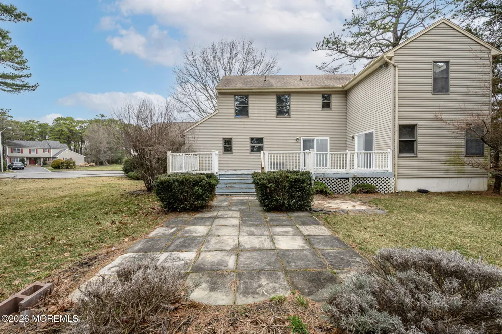 9 Southfork Drive Jackson, NJ 08527