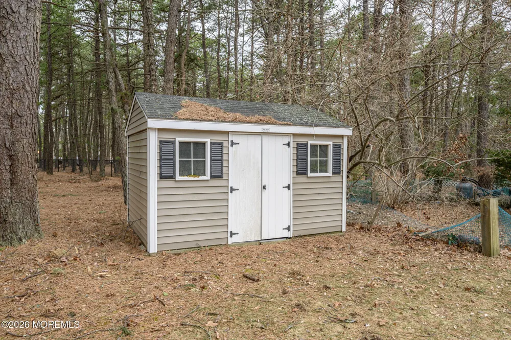 9 Southfork Drive Jackson, NJ 08527