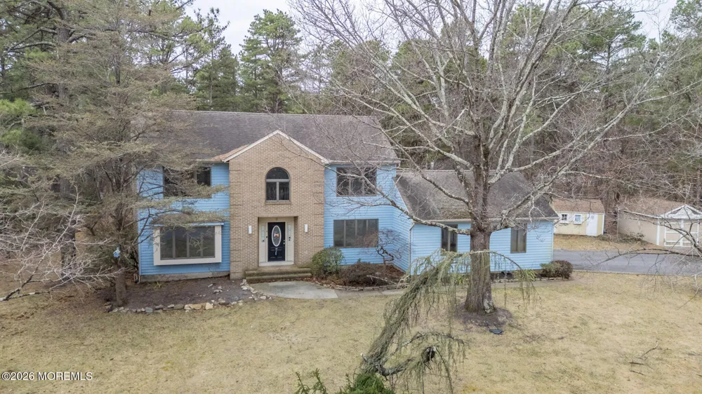 9 Southfork Drive Jackson, NJ 08527