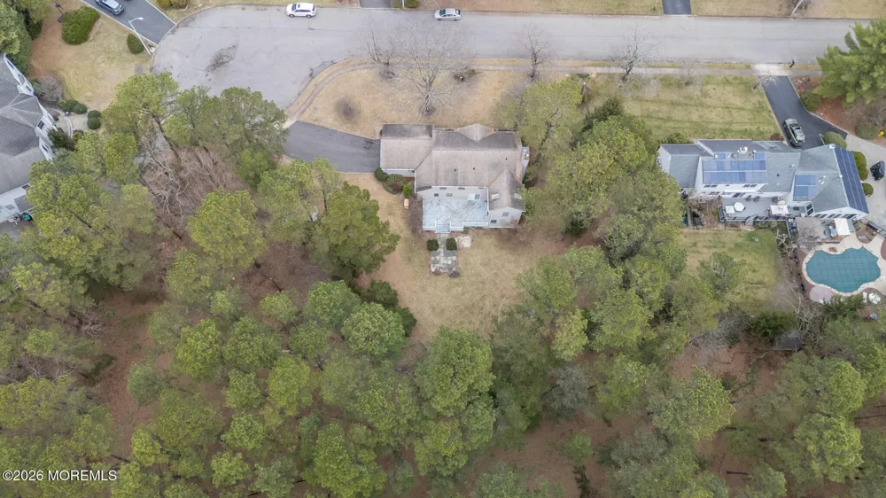 9 Southfork Drive Jackson, NJ 08527