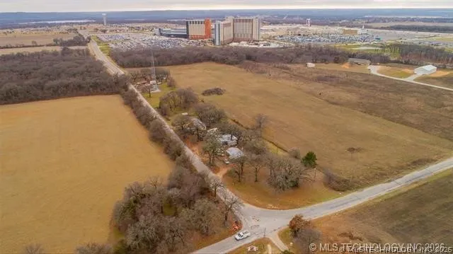 21038 Merle Wolfe Road Marietta, OK 73459
