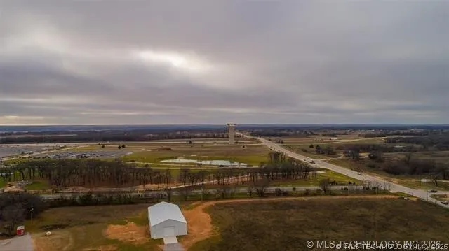 21038 Merle Wolfe Road Marietta, OK 73459
