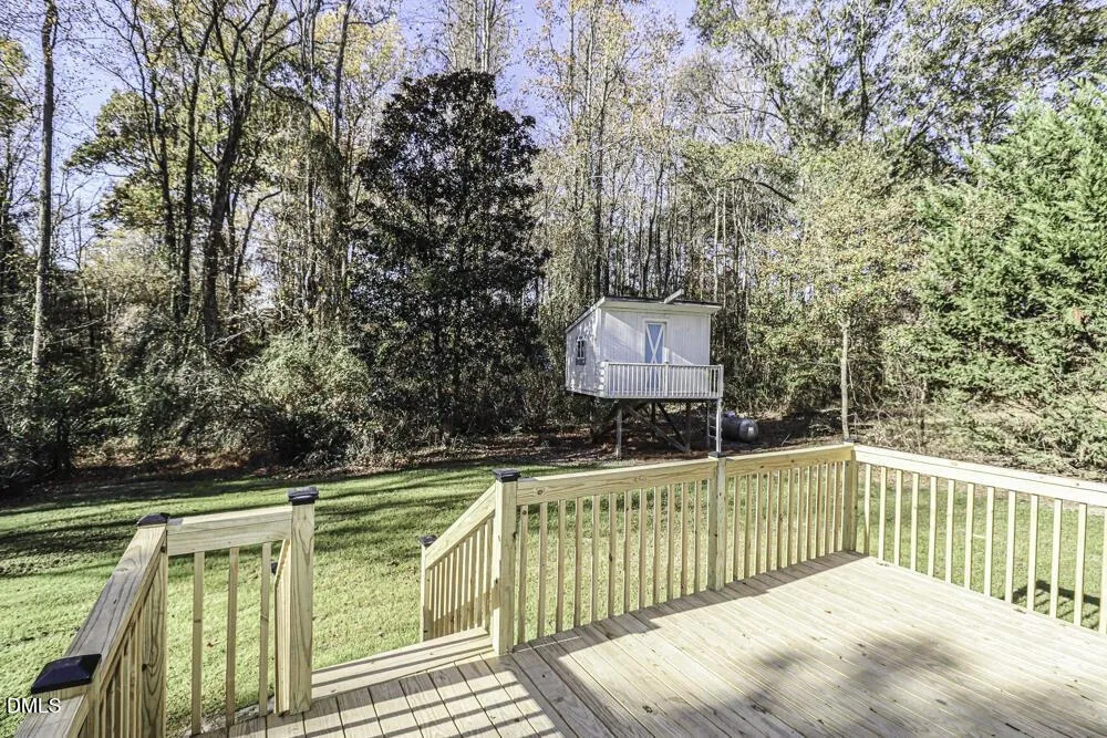 805 River Road Selma, NC 27576