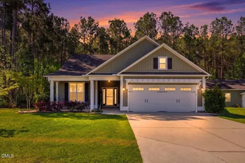 111 W Huckleberry Way