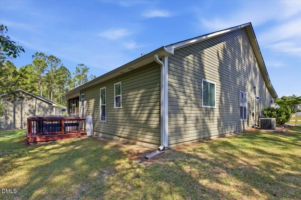 111 W Huckleberry Way Rocky Point, NC 28457