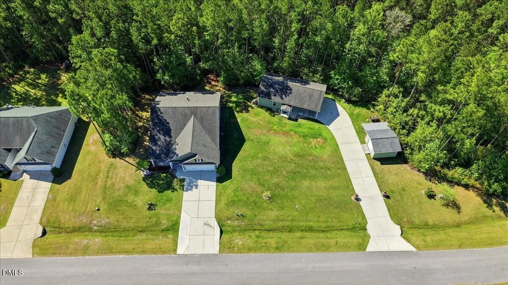 111 W Huckleberry Way Rocky Point, NC 28457