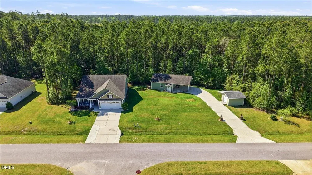 111 W Huckleberry Way Rocky Point, NC 28457