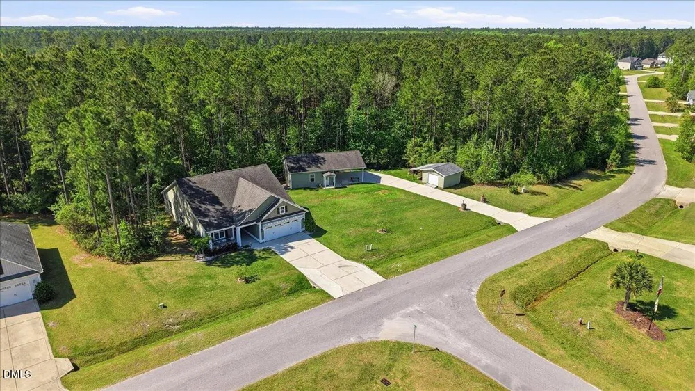 111 W Huckleberry Way Rocky Point, NC 28457