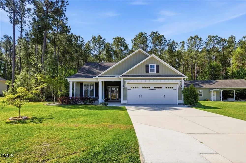 111 W Huckleberry Way Rocky Point, NC 28457