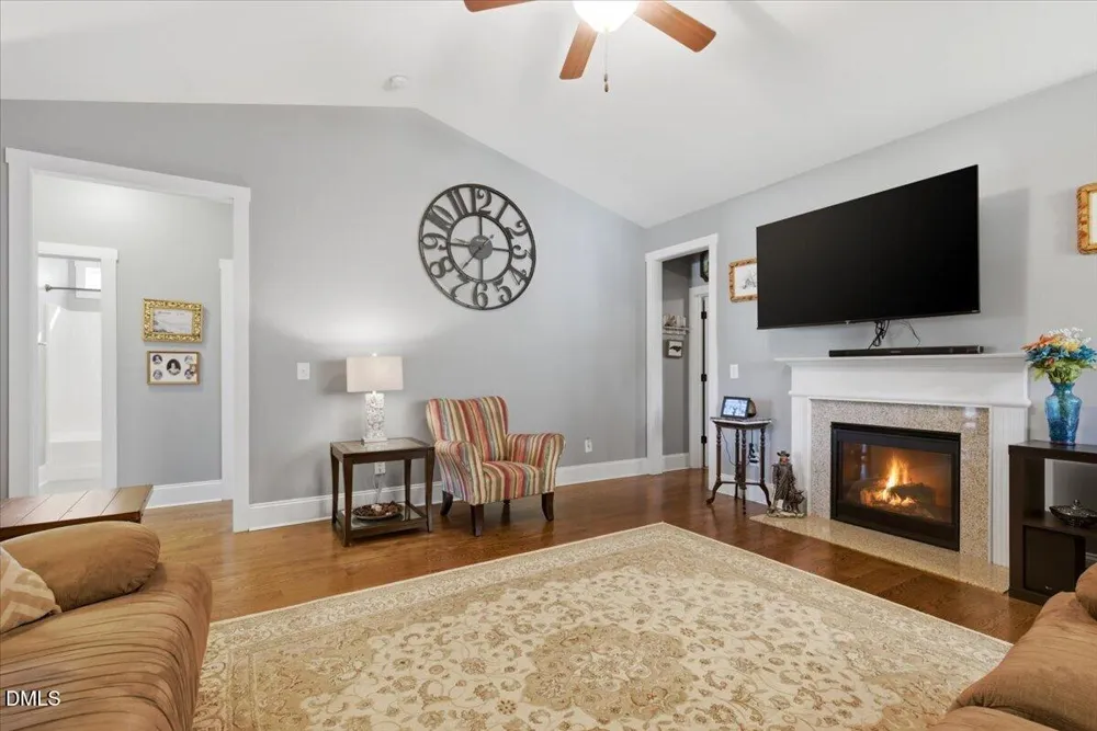 111 W Huckleberry Way Rocky Point, NC 28457