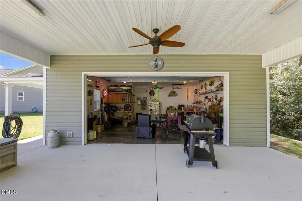 111 W Huckleberry Way Rocky Point, NC 28457