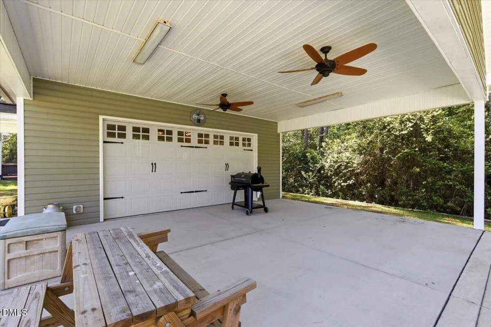 111 W Huckleberry Way Rocky Point, NC 28457
