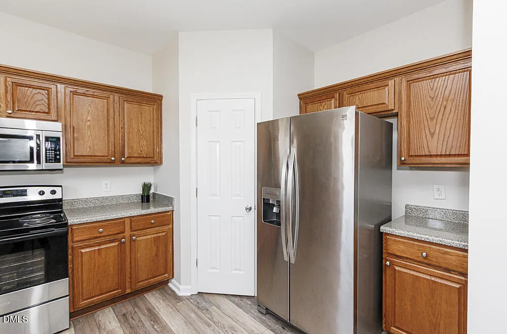 828 Jade Lane Winterville, NC 28590