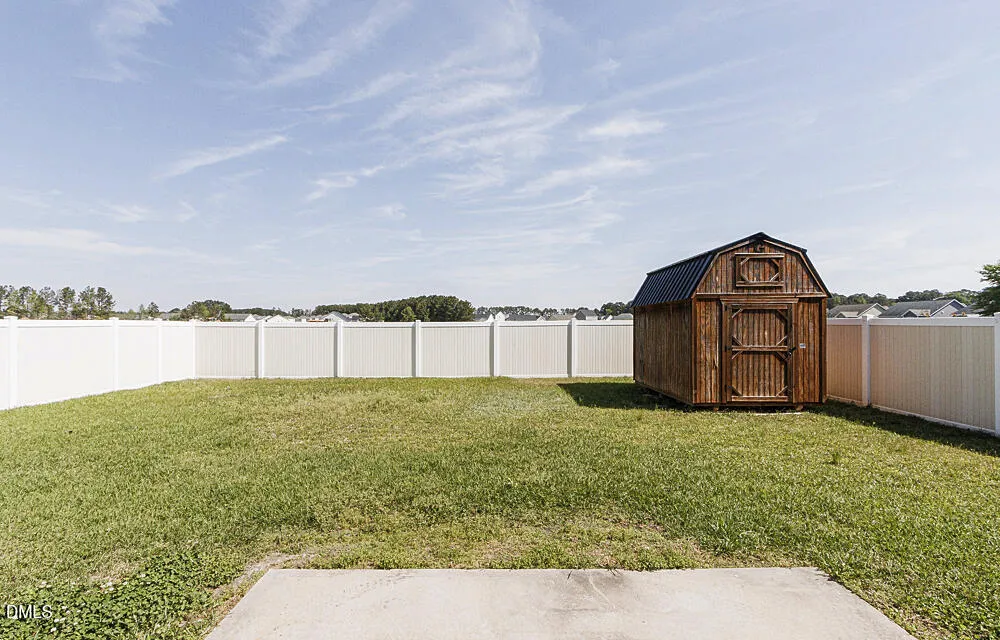 828 Jade Lane Winterville, NC 28590