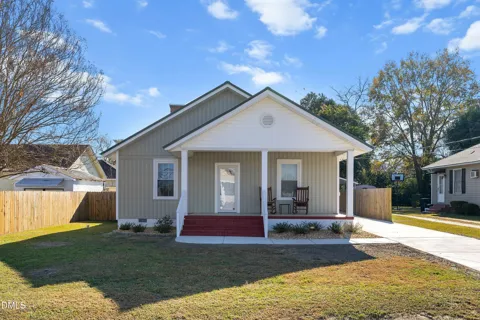 403 W E STREET