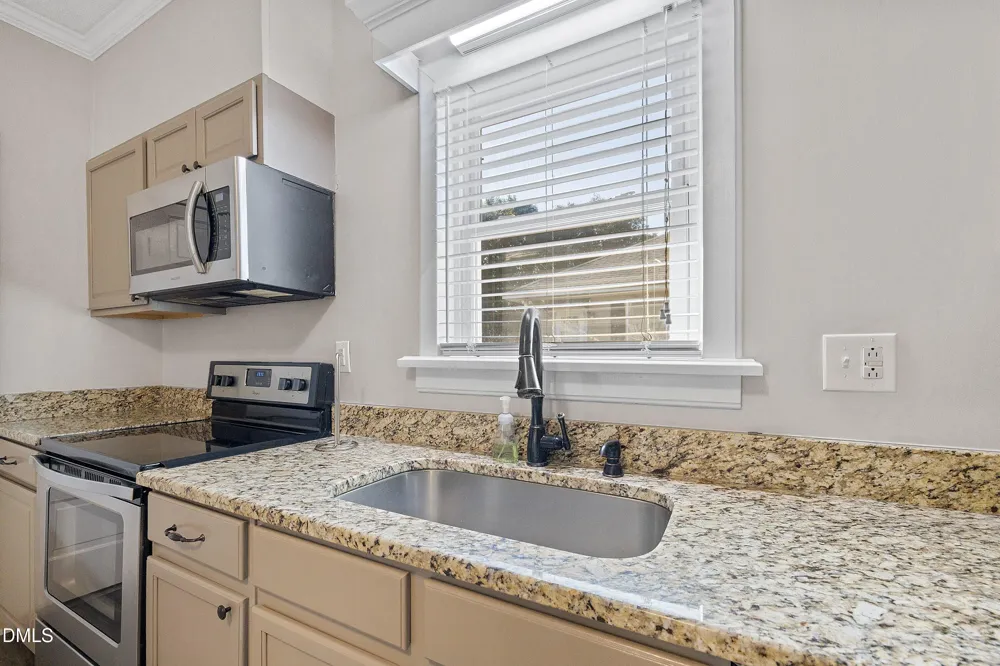 403 W E STREET Erwin, NC 28334